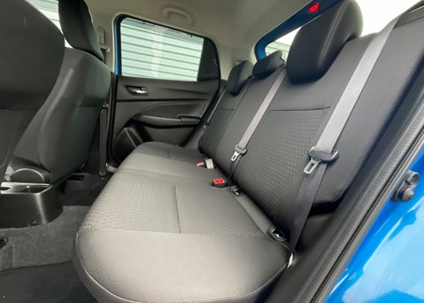 Suzuki Swift SZ5 DUALJET MHEV 11