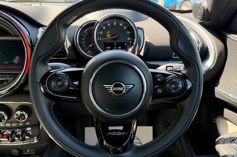 Mini Clubman COOPER EXCLUSIVE AUTOMATIC - NAV PLUS -PAN ROOF -HARMAN KARDON -MATRIX LED 7