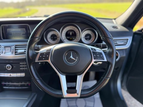 Mercedes-Benz E Class 2.1 E220 BlueTEC AMG Night Edition (Premium) G-Tronic+ Euro 6 (s/s) 5dr 52