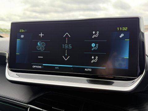 Peugeot e-208 50kWh GT Hatchback 5dr Electric Auto (7kW Charger) (136 ps) 40