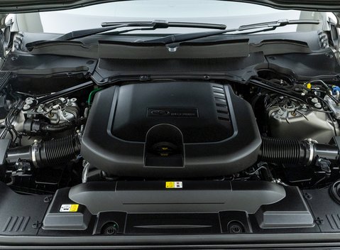 Land Rover Range Rover D300 Westminster Black Edition 25