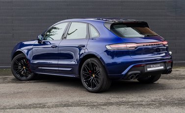 Porsche Macan GTS 4