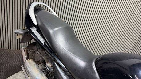 Suzuki Inazuma GW 2013 13K GOOD RUNNING PROJECT BIKE SPARES OR REPAIR 250CC A2 10