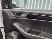 Audi SQ5 3.0 BiTDI V6 SUV 5dr Diesel Tiptronic quattro Euro 5 (s/s) (313 ps) 14