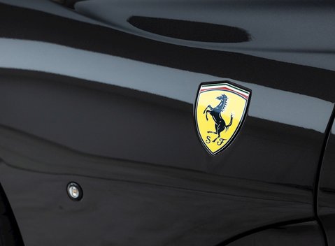 Ferrari 812 Superfast 24