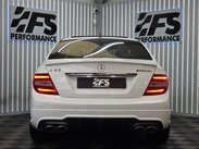 Mercedes-Benz C Class 6.3 C63 V8 AMG Saloon 4dr Petrol SpdS MCT Euro 5 (457 ps) 5