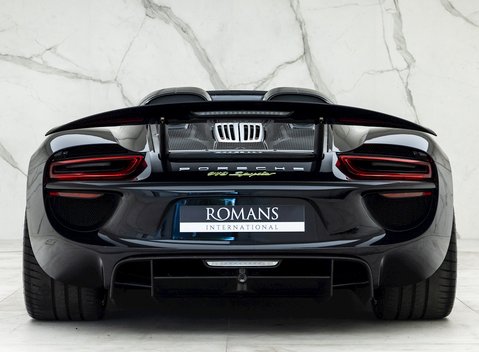 Porsche 918 Spyder 6