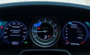 Porsche 911 Turbo (992) 20
