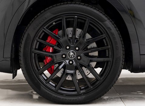 Maserati Levante GranSport Sportivo X Special Edition 8