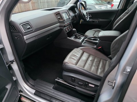 Volkswagen Amarok DC V6 TDI HIGHLINE 4MOTION 17