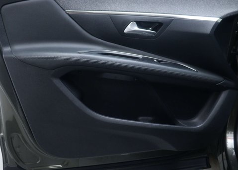 Peugeot 3008 1.5 3008 Allure Blue HDi S/S 5dr 40