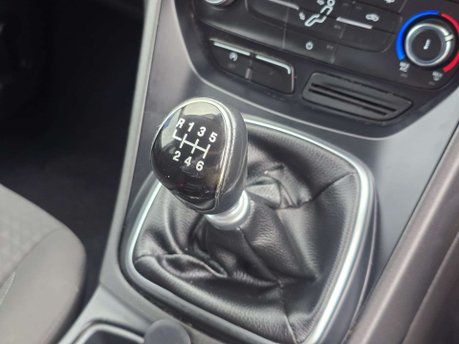 Ford Grand C-Max 1.0T EcoBoost Zetec MPV 5dr Petrol Manual Euro 6 (s/s) (125 ps) 40