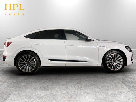 Audi Q8 55 S line Sportback 5dr Electric Auto quattro 114kWh (11kW Charger) (408 ps 8