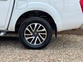 Nissan Navara 2.3 Navara N-Connecta dCi 4WD 5dr 17