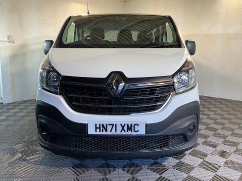 Renault Trafic 2.0 dCi ENERGY 30 Business+ LWB Standard Roof Euro 6 (s/s) 23