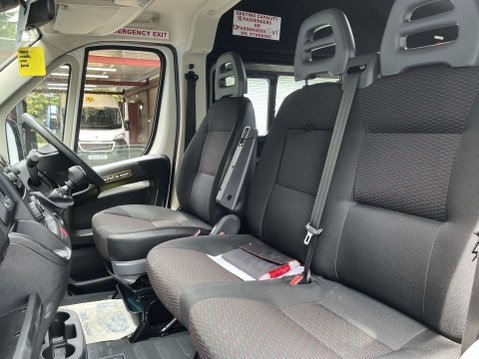 Citroen Relay 40 L4H2 17 seat Lightweight Non-D1 Minibus with full ramp, Sensors. ULEZ E6 17
