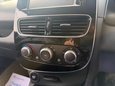 Renault Clio 0.9 TCe Iconic Euro 6 (s/s) 5dr 27