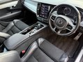 Volvo V90 2.0 B5 MHEV R-Design Auto Euro 6 (s/s) 5dr 31