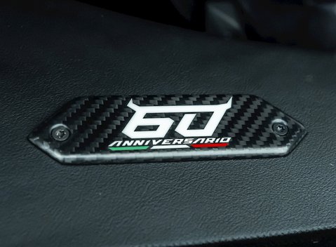 Lamborghini Huracan LP640-4 EVO 19