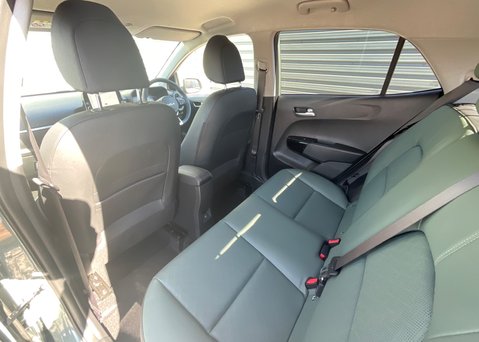 Kia Picanto 1.2 SPECIAL EDITION SHADOW 18