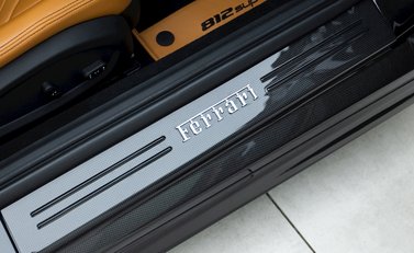 Ferrari 812 Superfast 18