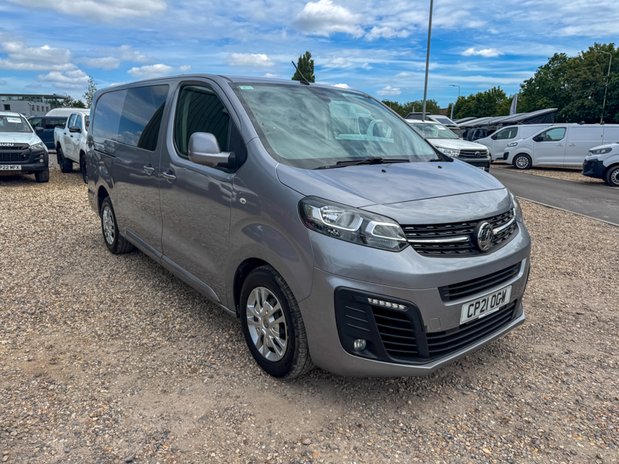 Vauxhall Vivaro Crew Cab LWB L2H1 Low Roof Sportive 2900 Air Con Sensors EURO 6 NO VAT 5