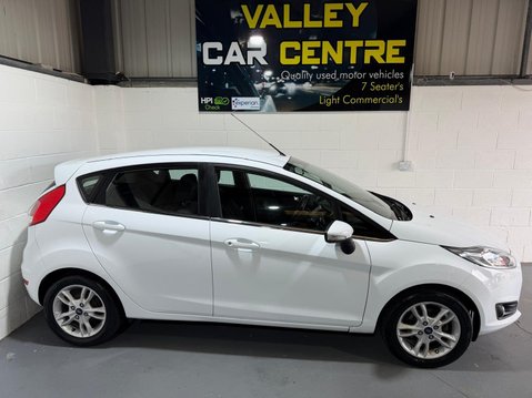 Ford Fiesta 1.0T EcoBoost Zetec Euro 6 (s/s) 5dr 4