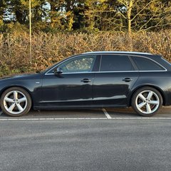 Audi A4 2.0 TFSI S line Estate 5dr Petrol S Tronic quattro Euro 5 (s/s) (211 ps) 4