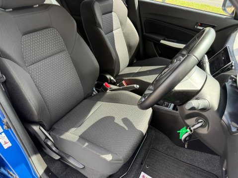 Suzuki Swift SZ-L DUALJET MHEV 10
