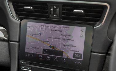 Porsche 911 GT3 (991.2) 19