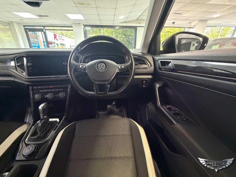Volkswagen T-Roc 2.0 TSI SEL DSG 4Motion Euro 6 (s/s) 5dr 52