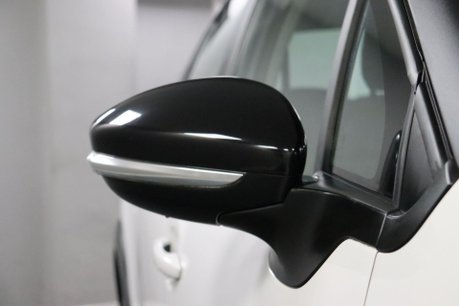 Citroen C3 PURETECH SHINE S/S 33