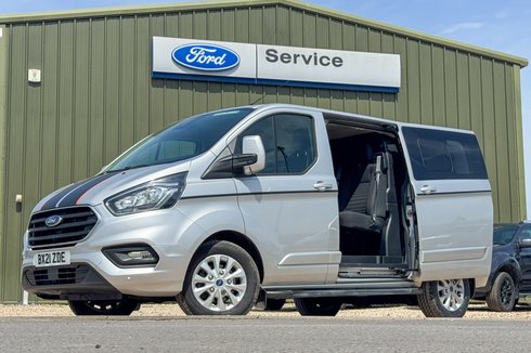 Ford Transit Custom AUTO Crew Cab SWB L1H1 320 Limited Air Con Sensors EURO 6 NO VAT