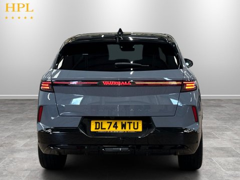 Vauxhall Grandland 73kWh Ultimate SUV 5dr Electric Auto (213 ps) Alloys - Air Con - DAB Radio 6