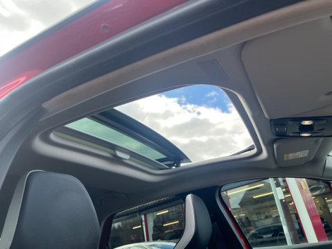 Renault Captur 1.3 TCE S EDITION AUTOMATIC 14