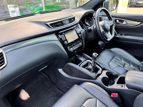 Nissan Qashqai TEKNA PLUS DIG-T 9