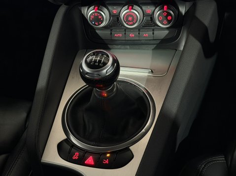 Audi TT TDI QUATTRO BLACK EDITION 15