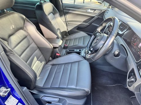 Volkswagen Golf R TSI 4MOTION DSG 14