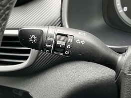 Hyundai TUCSON 1.6 Tucson SE Nav GDi 2WD 5dr 54