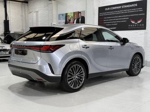 Lexus RX 450H PLUS TAKUMI 21