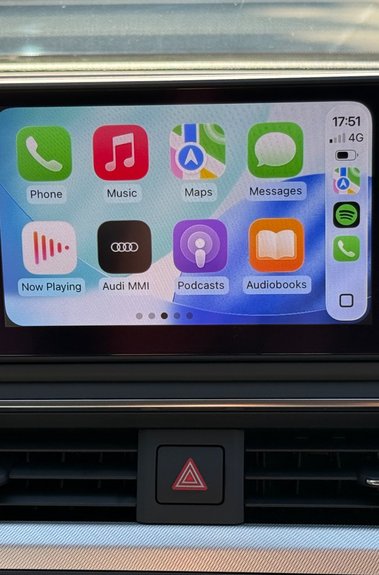 Audi A4 AVANT TDI ULTRA SPORT - APPLE CAR PLAY - CC - ROCK GREY LEATHER - 