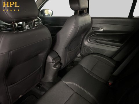 Jeep Avenger 1.2 e-Hybrid Summit SUV 5dr Petrol Hybrid e-DCT Euro 6 (s/s) (100 ps) Alloy 19