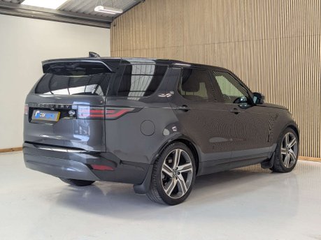 Land Rover Discovery 3.0 Discovery R-Dynamic SE D MHEV Auto 4WD 5dr 23