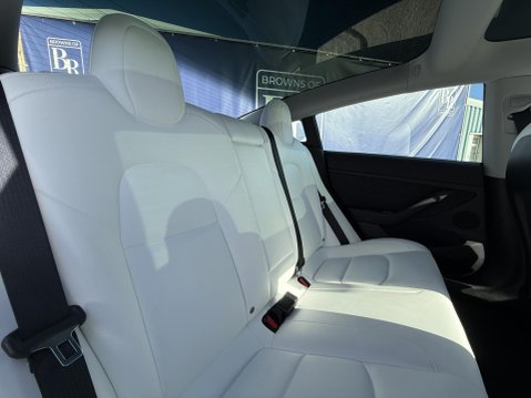 Tesla Model 3 (Dual Motor) Long Range Saloon 4dr Electric Auto 4WDE (346 ps) 26