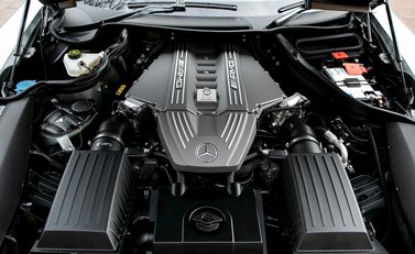 Mercedes-Benz SLS AMG 26