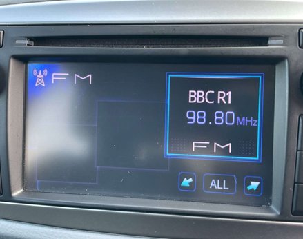 Toyota Yaris 1.5 Yaris T4 Hybrid CVT 5dr 26