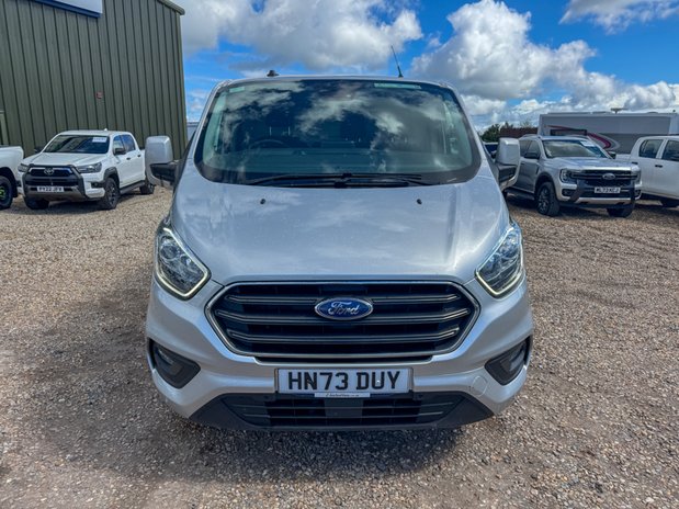 Ford Transit Custom LWB L2H1 [SOLD MM] Low Roof Limited 300 Air Con Alloys Sensors EURO 6 3