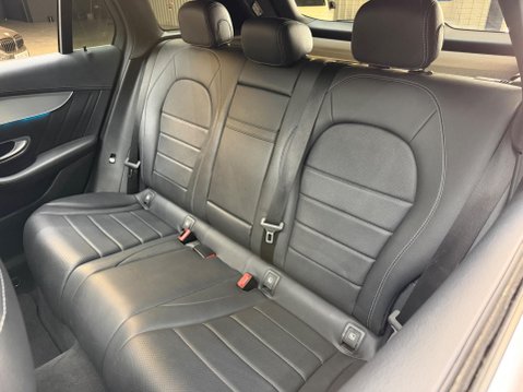 Mercedes-Benz GLC 2.1 GLC220d AMG Line (Premium) G-Tronic 4MATIC Euro 6 (s/s) 5dr 39