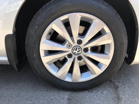 Volkswagen Golf SE TDI BLUEMOTION TECHNOLOGY FULL SERVICE HISTORY £20 TO TAX 25