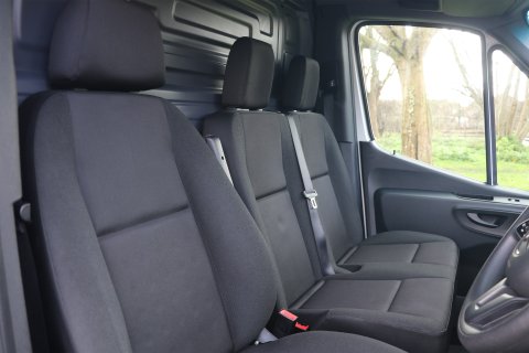 Mercedes-Benz Sprinter 2.0 CDI PremiumFWD L2 H2 150 ps 13